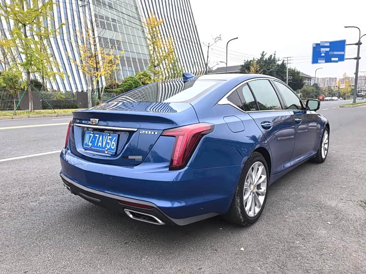 Фото 3 - Cadillac CT5