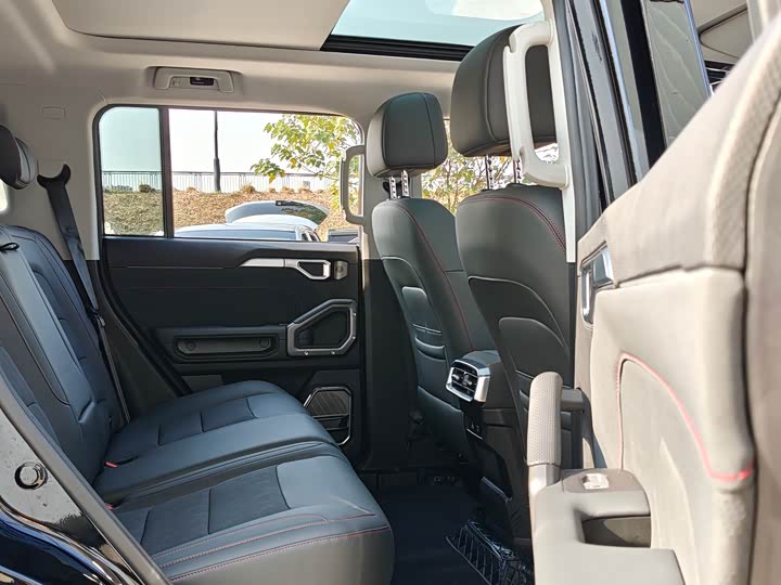 Фото 8 - Jetour T2