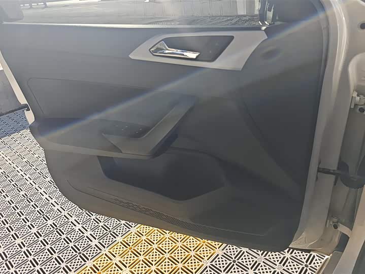 Фото 7 - Volkswagen Polo