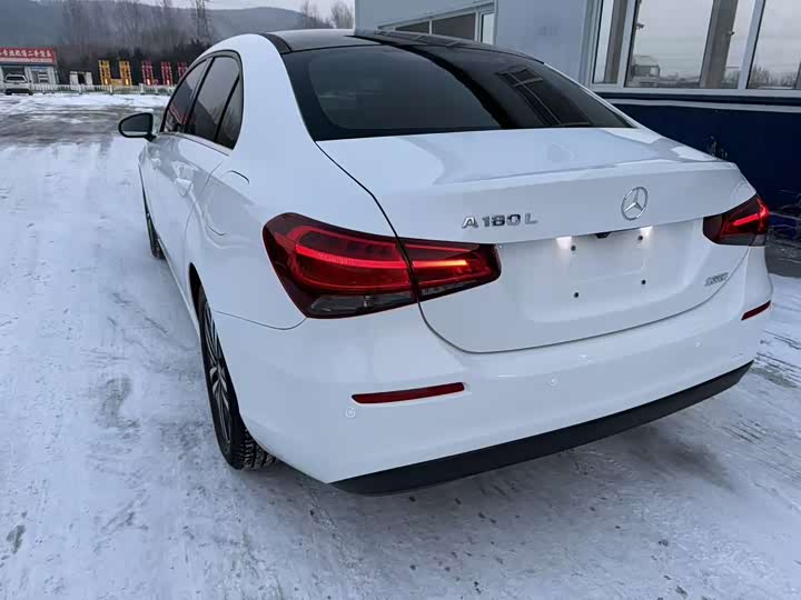 Фото 6 - Mercedes-Benz A-Class