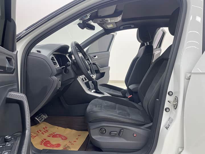 Фото 5 - Volkswagen T-Roc