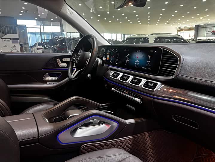 Фото 6 - Mercedes-Benz GLE-Class