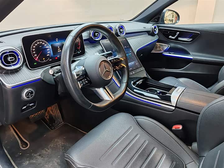 Фото 8 - Mercedes-Benz C-Class