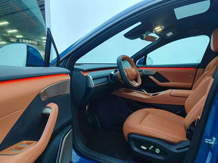 Фото 4 - Nio Onvo L60