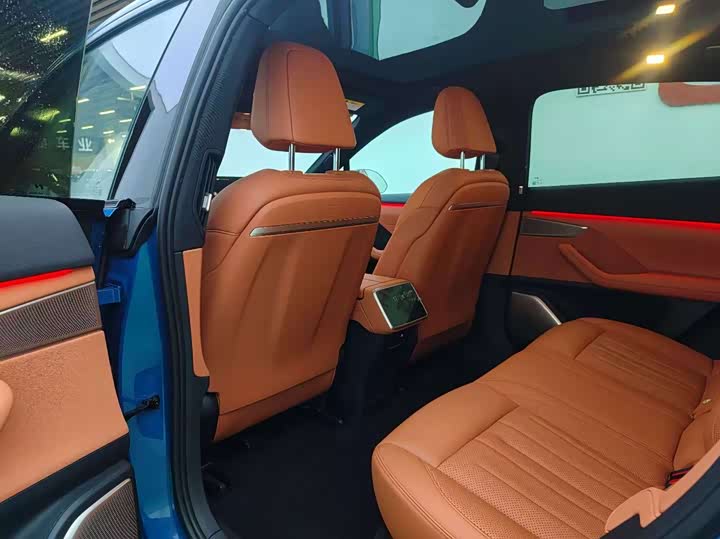 Фото 5 - Nio Onvo L60