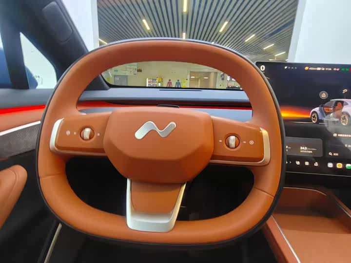 Фото 7 - Nio Onvo L60