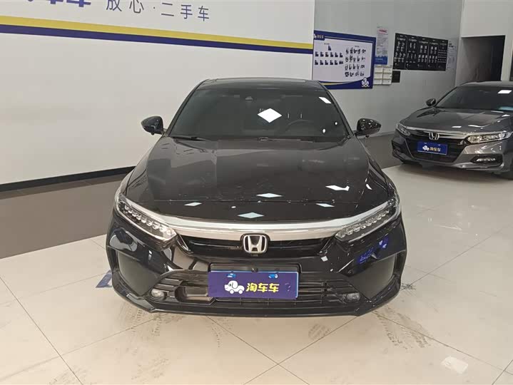 Фото 2 - Honda Inspire