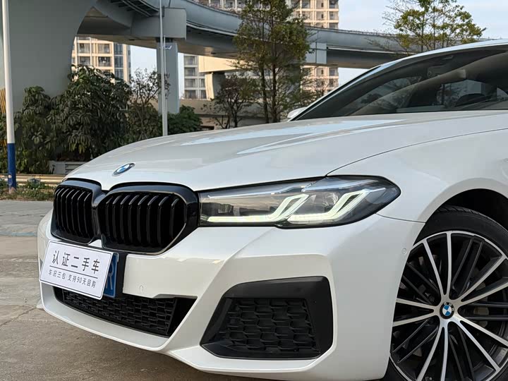 Фото 4 - BMW 5 Series