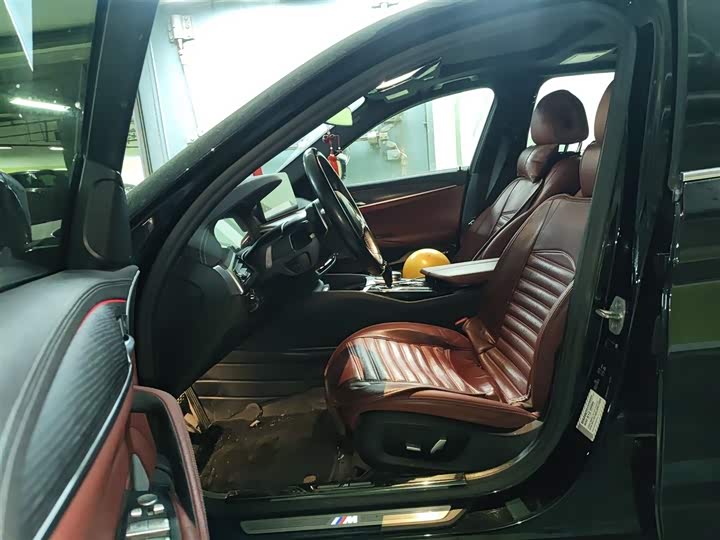 Фото 8 - BMW 5 Series