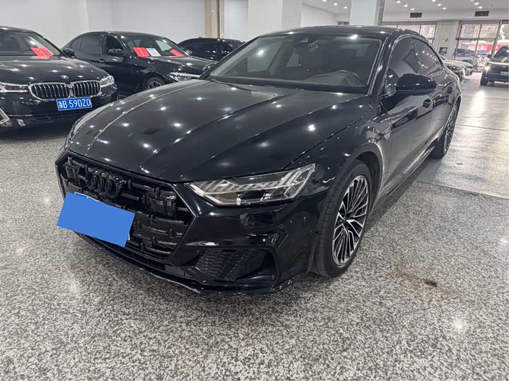 Фото 1 - Audi A7L