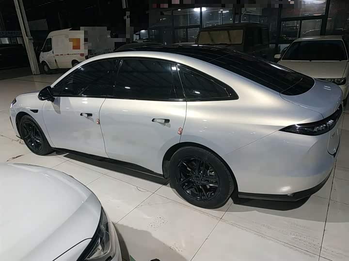 Фото 5 - GAC Aion RT