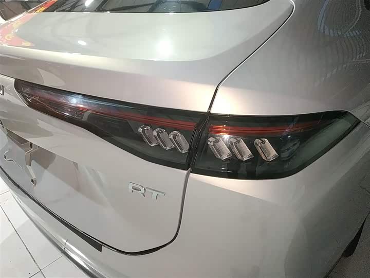 Фото 8 - GAC Aion RT