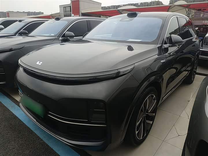 Фото 1 - LiXiang L9