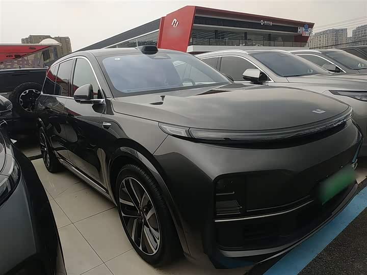 Фото 4 - LiXiang L9