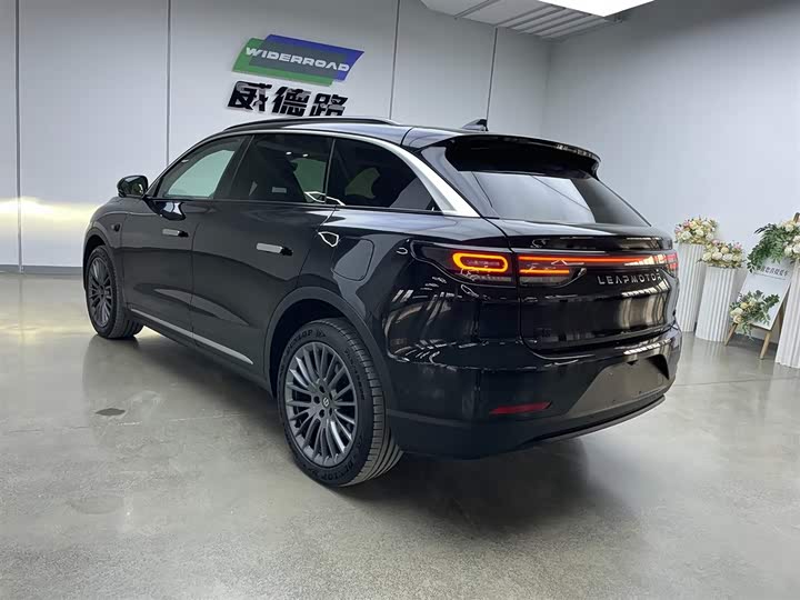 Фото 6 - Leapmotor C11