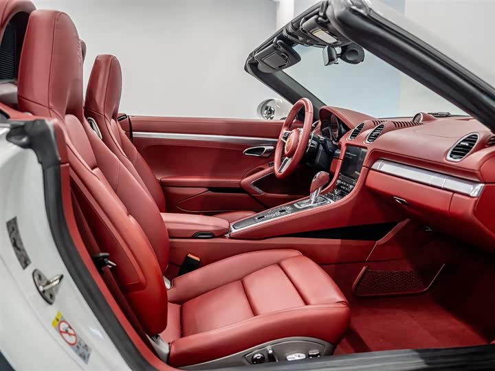 Фото 7 - Porsche 718