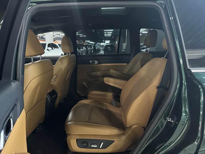 Фото 5 - LiXiang One