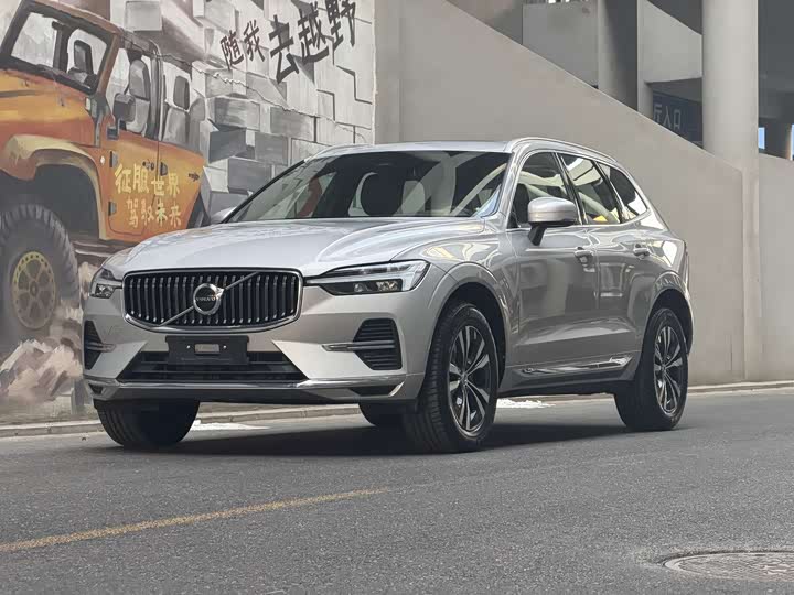 Фото 1 - Volvo XC60