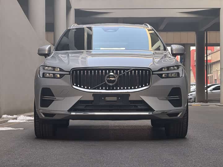 Фото 2 - Volvo XC60