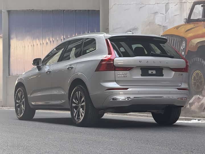 Фото 3 - Volvo XC60