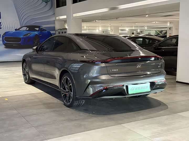 Фото 4 - IM motors L7