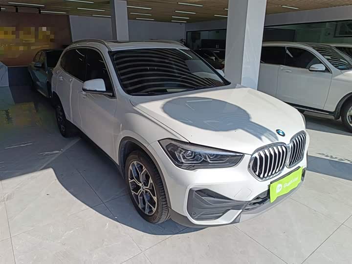 Фото 4 - BMW X1