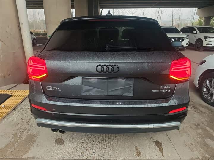 Фото 6 - Audi Q2L
