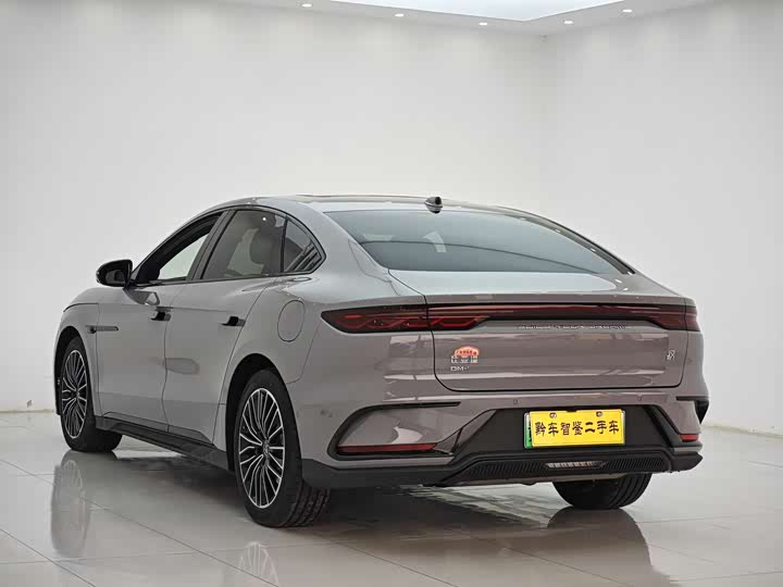 Фото 4 - BYD Han