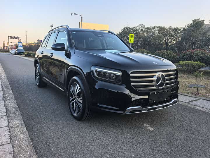 Фото 3 - Mercedes-Benz GLB-Class