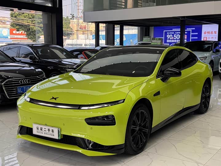 Фото 1 - XPeng P7