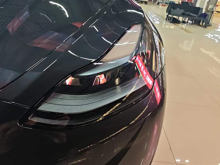 Фото 5 - Tesla Model Y