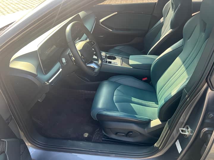 Фото 4 - MG Motor 7