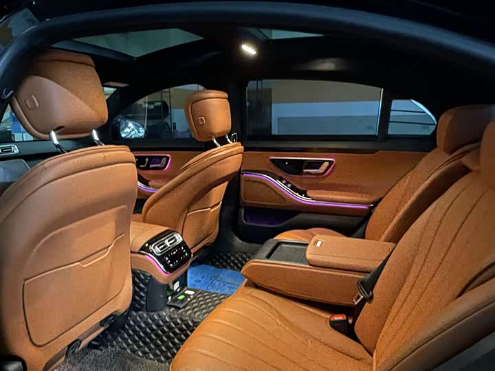 Фото 7 - Mercedes-Benz S-Class