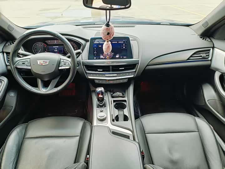 Фото 6 - Cadillac CT5