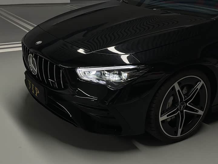 Фото 4 - Mercedes-Benz CLA-Class AMG