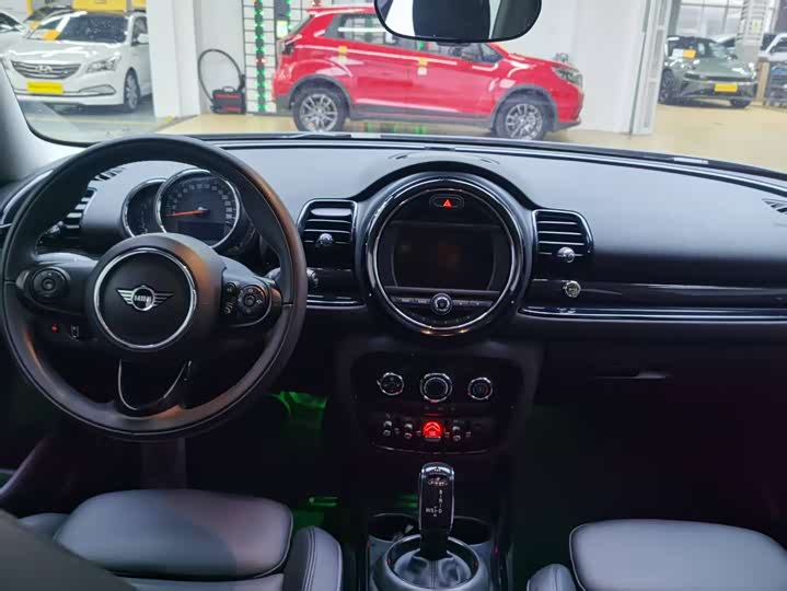 Фото 7 - Mini Clubman