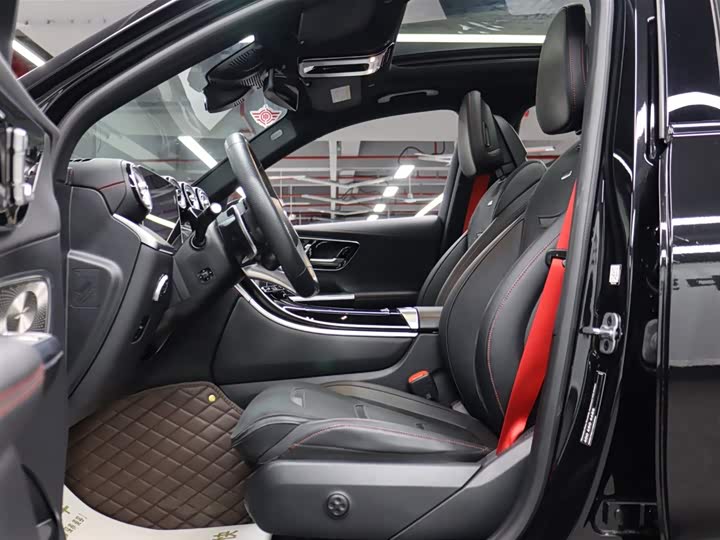 Фото 7 - Mercedes-Benz GLC-Class AMG