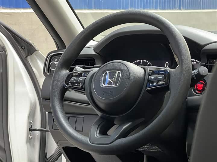 Фото 3 - Honda Vezel