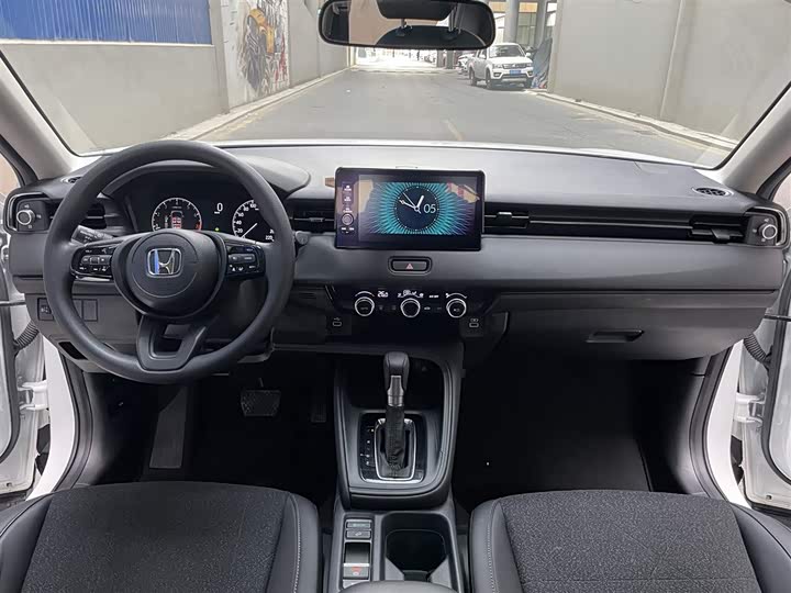 Фото 4 - Honda Vezel