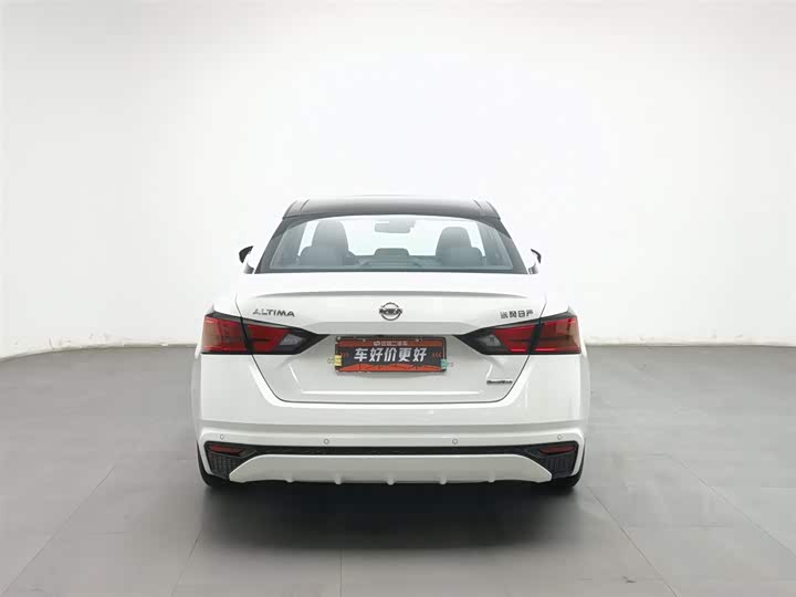 Фото 4 - Nissan Teana