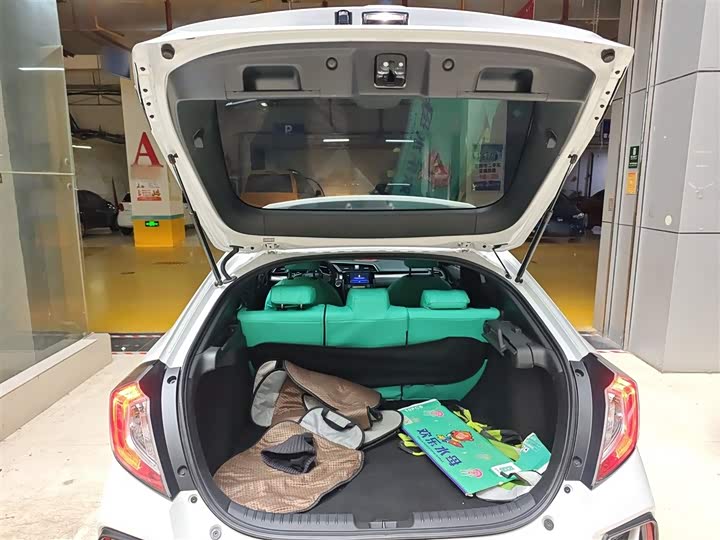 Фото 9 - Honda Civic