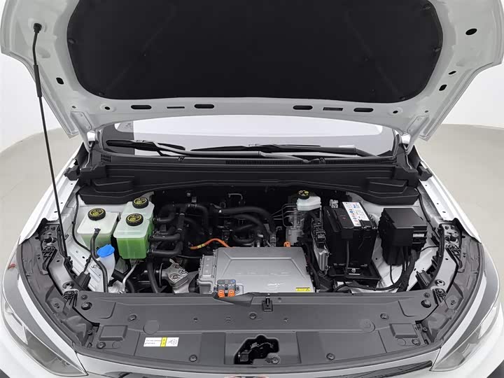 Фото 6 - Beijing EU5