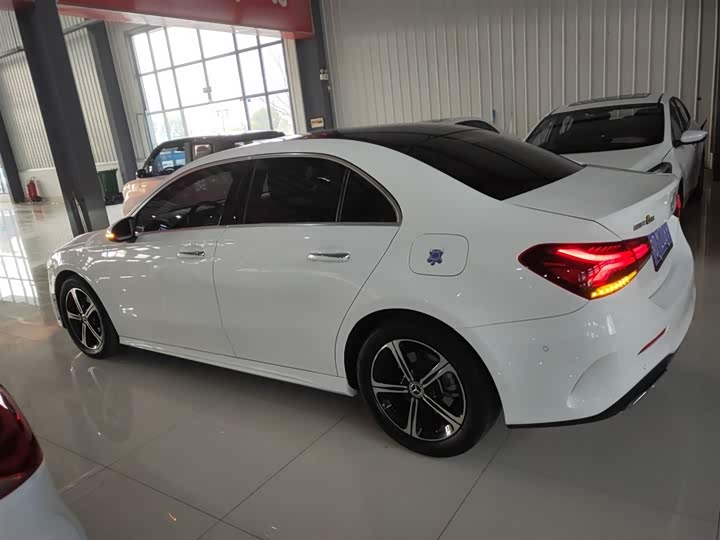 Фото 5 - Mercedes-Benz A-Class