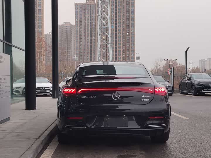 Фото 5 - Mercedes-Benz EQE