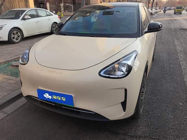 Фото 1 - Geely Galaxy Geome