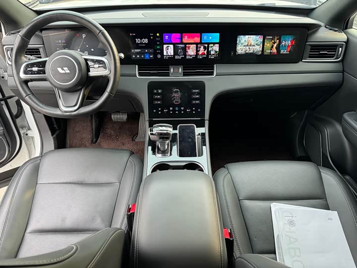 Фото 9 - LiXiang One