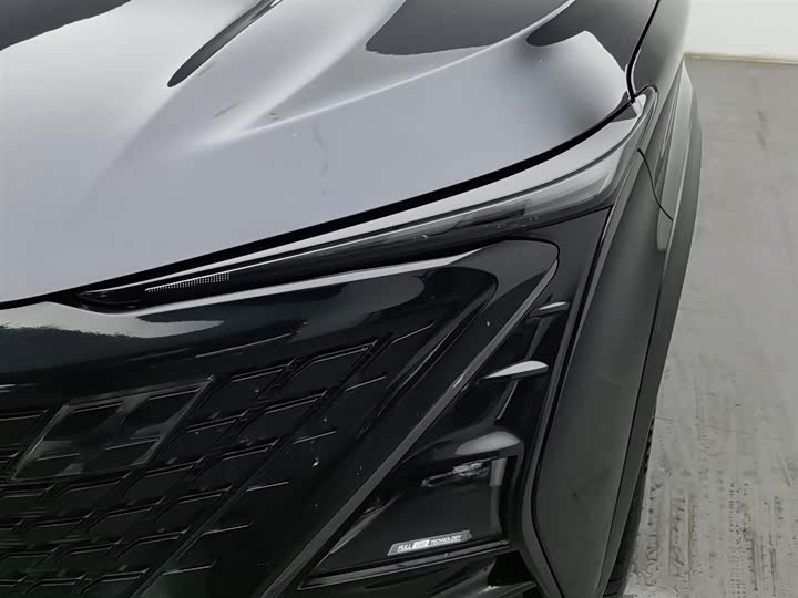 Фото 7 - Changan UNI-T