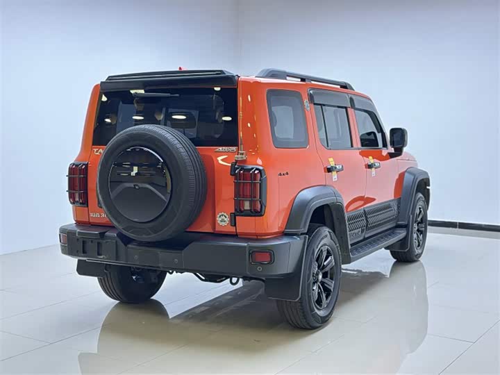 Фото 5 - Tank 300