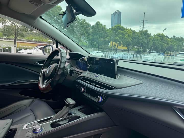 Фото 9 - Buick Velite 6