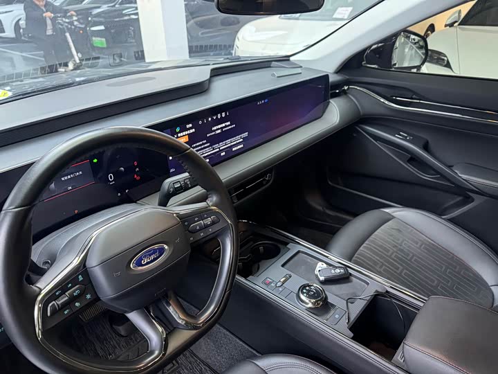 Фото 5 - Ford Mondeo